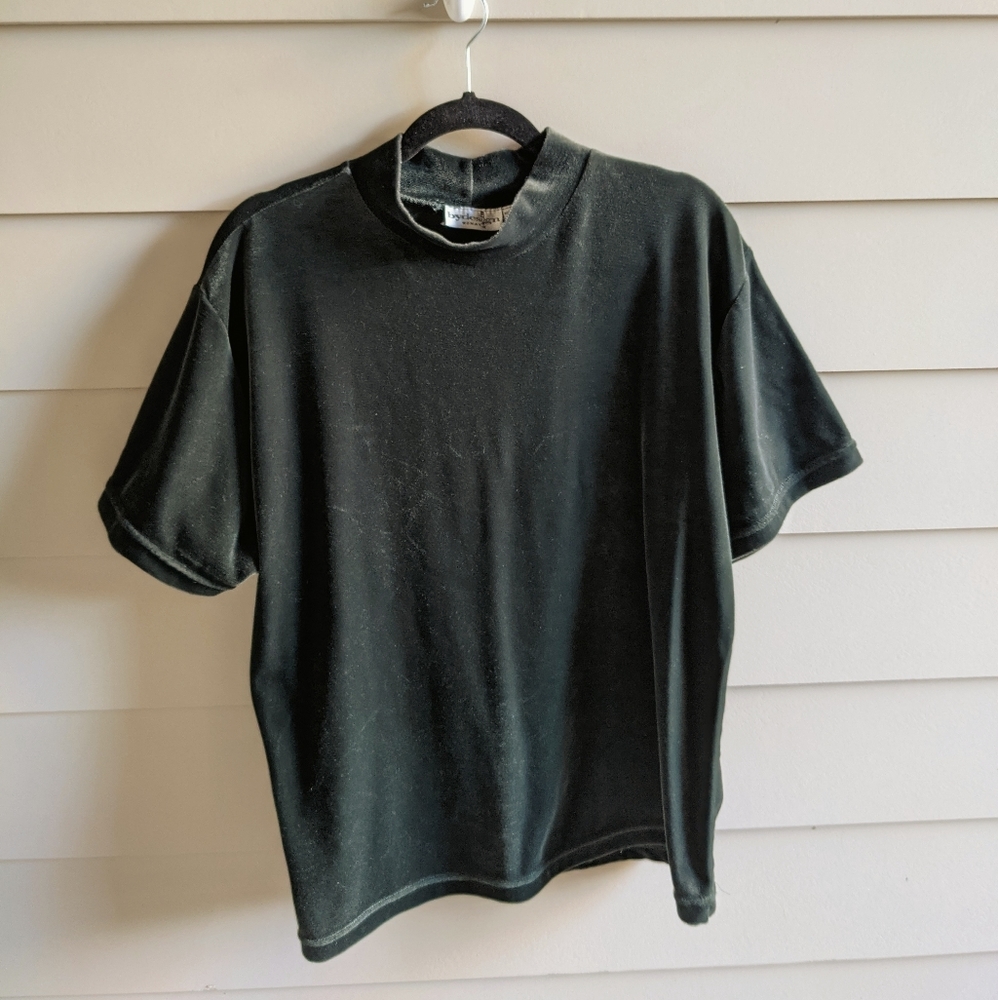 Plus Size Dark Academia Velvet Mock Neck Tee
